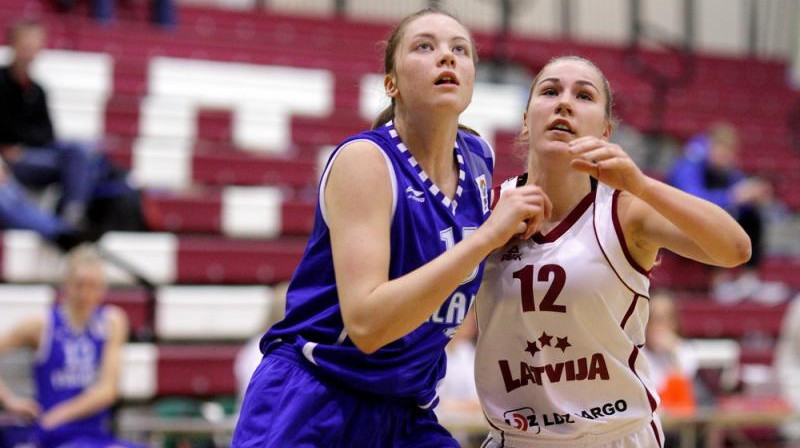 U18 izlases kandidātei Laurai Grabei jau ir trīs Eiropas jaunatnes čempionātu pieredze.
Foto: fibaeurope.com