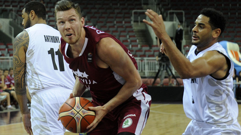 Dairis Bertāns
Foto: Romāns Kokšarovs/f64