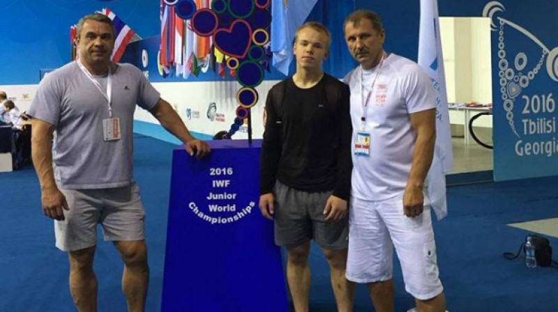 Viktors Ščerbatihs, Ritvars Suharevs, Eduards Andruškēvičs 
Foto: Latvijas Svarcelšanas federācija
