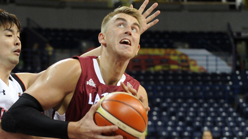 Mārtiņš Meiers 
Foto: Romāns Kokšarovs, Sporta Avīze, f64