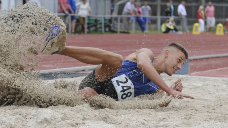 Elvijs Misāns
Foto: Romāns Kokšarovs/F64