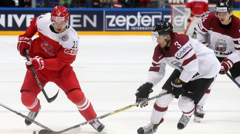 Patriks Bjorkstrands pret Maksimu Širokovu
Foto: TASS/Scanpix