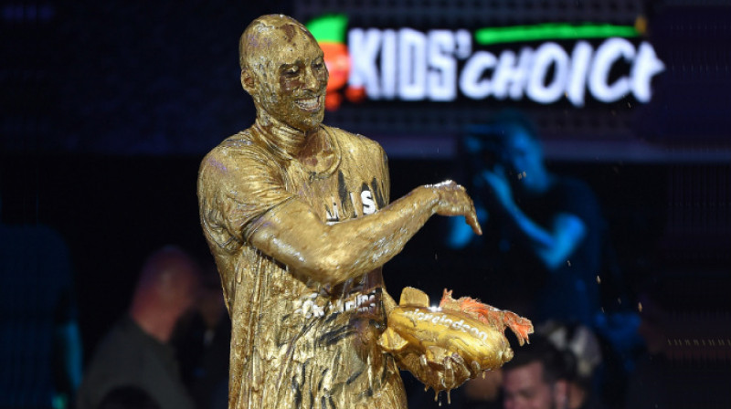 Kobe Braients zelta krāsā
Foto: Sipa USA / Scanpix