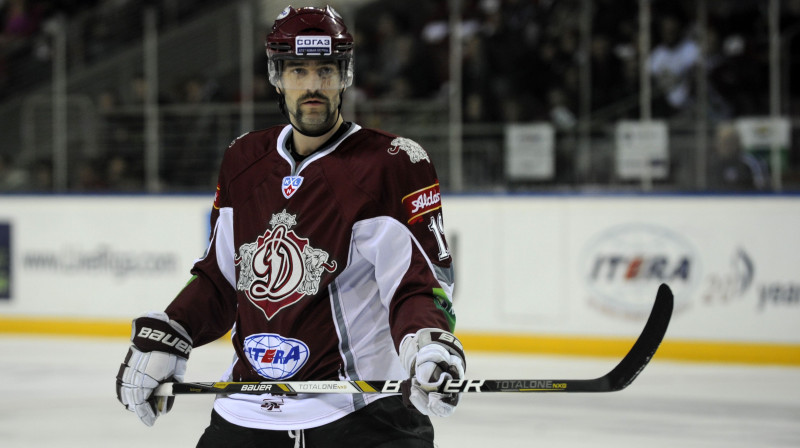 Aleksandrs Žirū vēl Rīgas ''Dinamo'' kreklā
Foto: Romāns Kokšarovs, f64