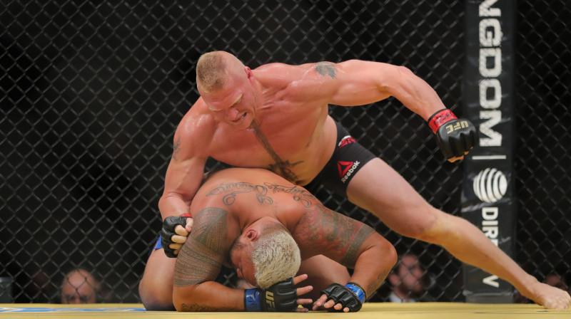 Broks Lesnars pret Marku Hantu
Foto: AFP/Scanpix