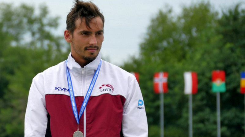 Deniss Volkovs 
Foto: Bulgarian Canoe Federation