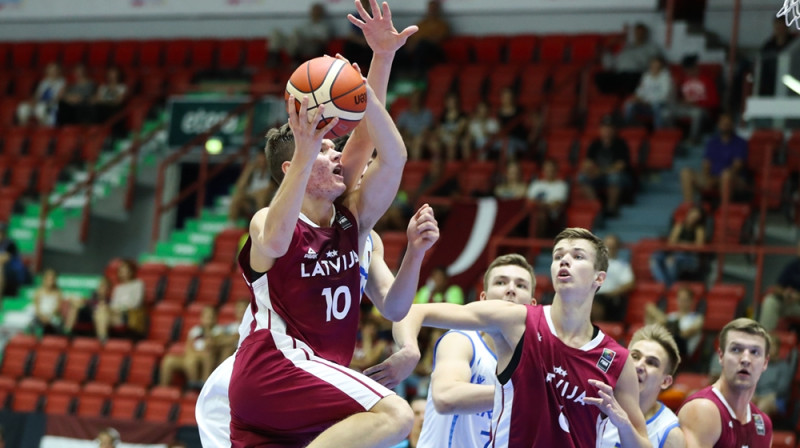 Eduards Hāzners un Mārcis Saulītis 
Foto: FIBA