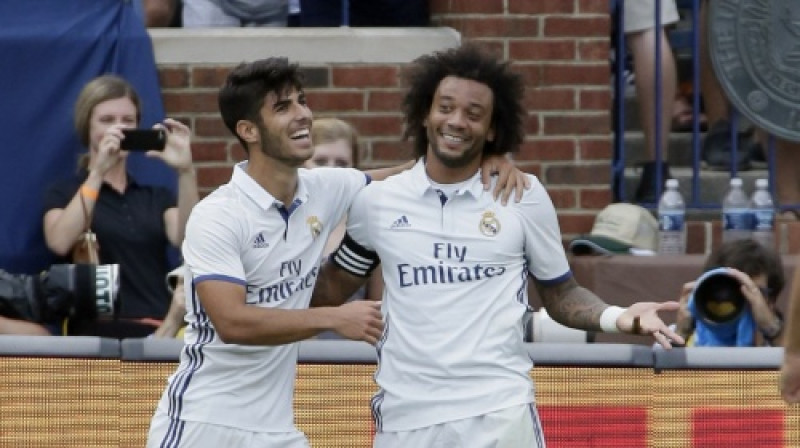 Marko Asensio un Marselu
Foto: AFP/Scanpix