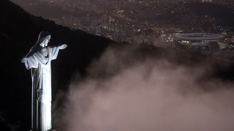 Kristus statuja un "Maracana" 
Foto: Rio 2016