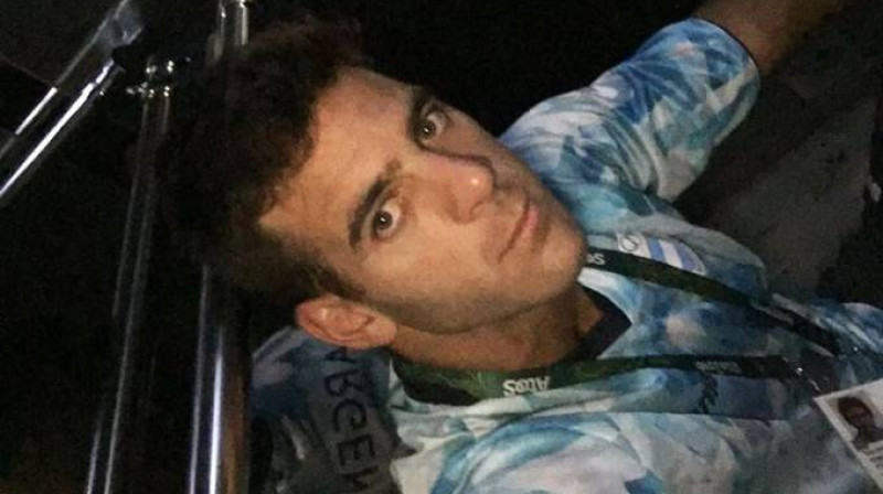 Huana Martina Del Potro pašbilde salūzušajā liftā