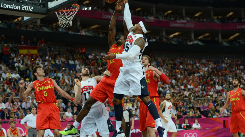 Karmelo Entonijs un ASV basketbolisti 2012. gada 12. augustā Londonā pieveica Spāniju ar 107:100
Foto: AFP/Scanpix