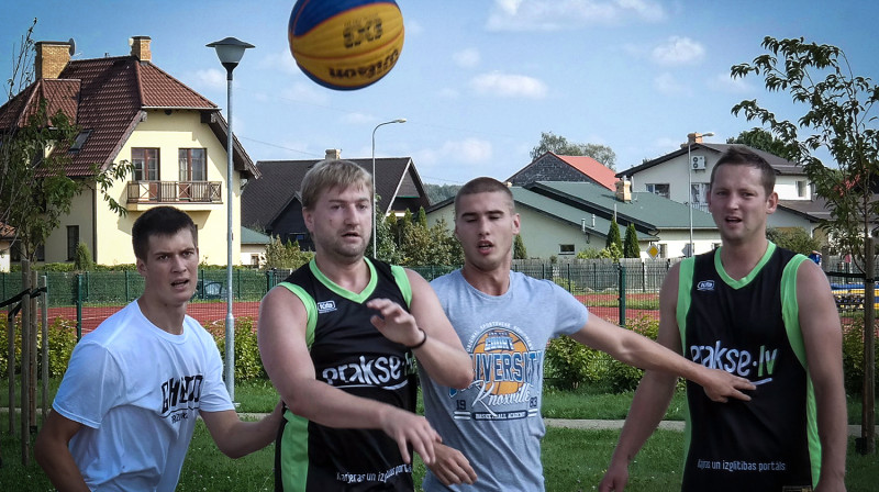 Cīņā Vīriešu grupas pirmo divu kārtu uzvarētāji "Kasjauns.lv" 
Publicitātes foto