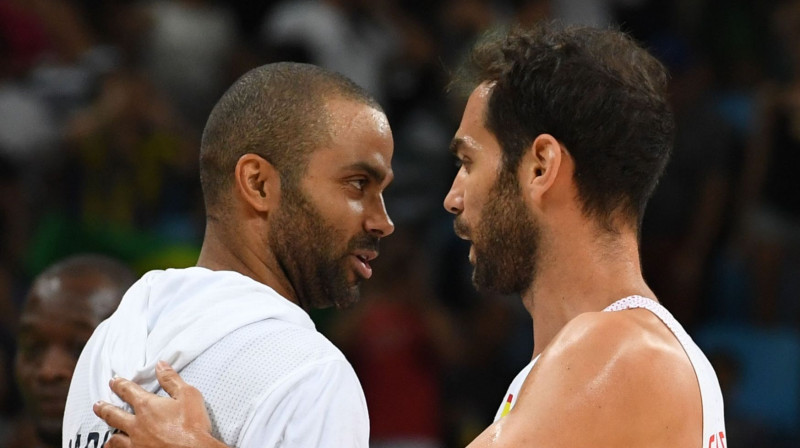 Tonijs Pārkers un Hosē Kalderons - abi beiguši karjeru izlasē
Foto: AFP/Scanpix