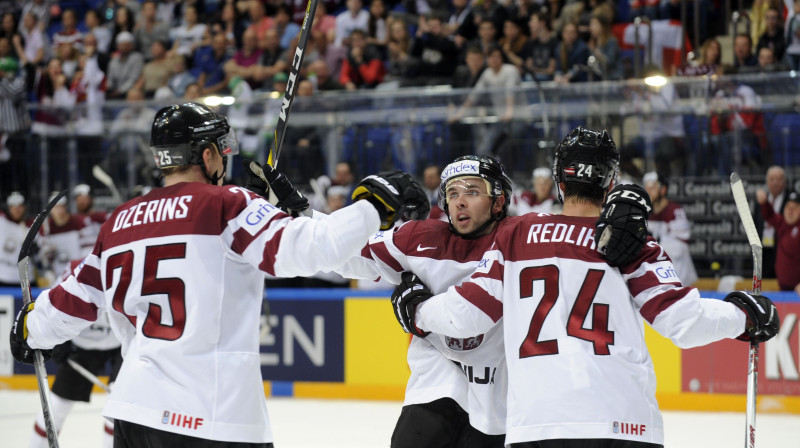 Andris Džeriņš, Roberts Bukarts un Miķelis Rēdlihs
Foto: Romāns Kokšarovs, f64