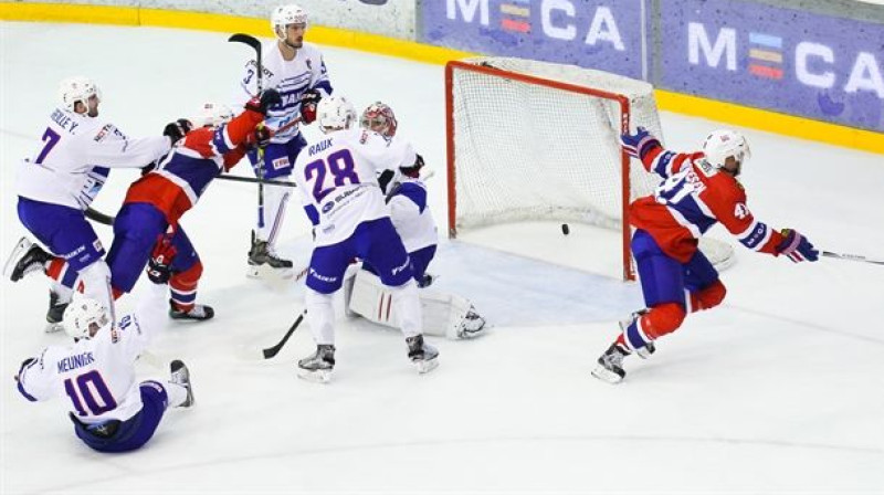 Norvēģija svin vārtu guvumu pret Franciju
Foto: IIHF
