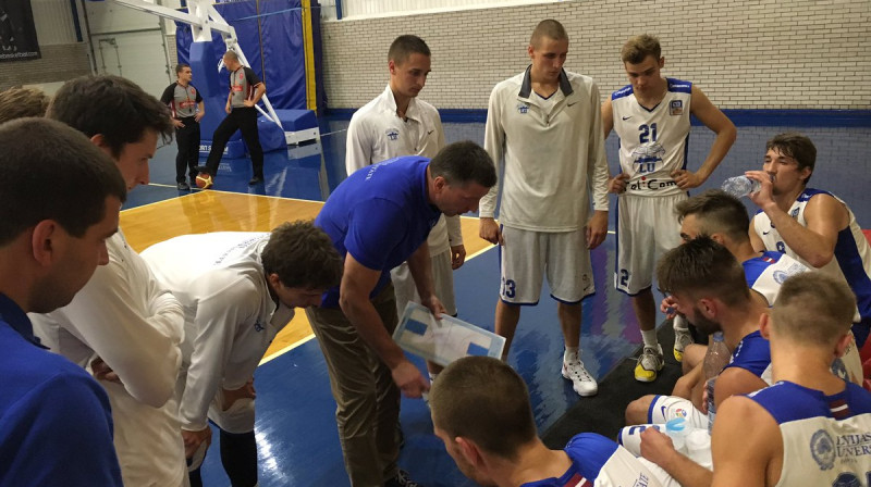 LU basketbolisti Kandavā
Foto: LU Basketbols