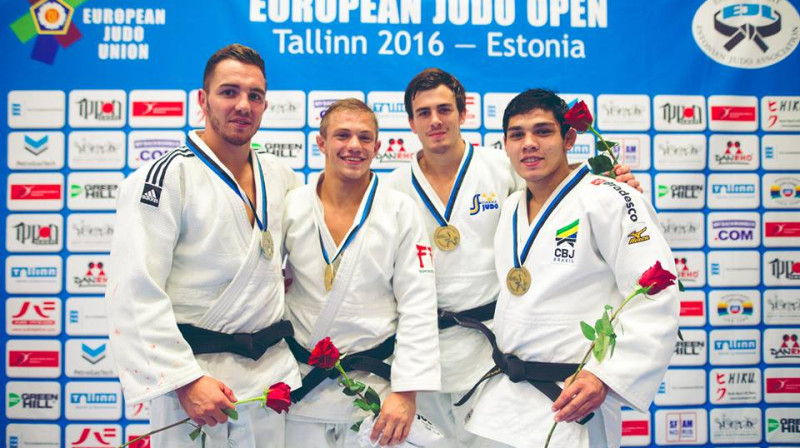 Dmitrijs Fedosejenkovs (otrais no kreisās)
Foto: European Judo Union