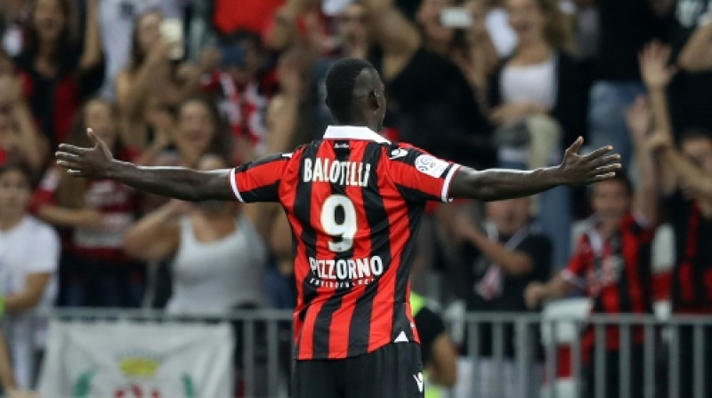Mario Balotelli svin savus pirmos vārtus Francijā
Foto: AFP/Scanpix