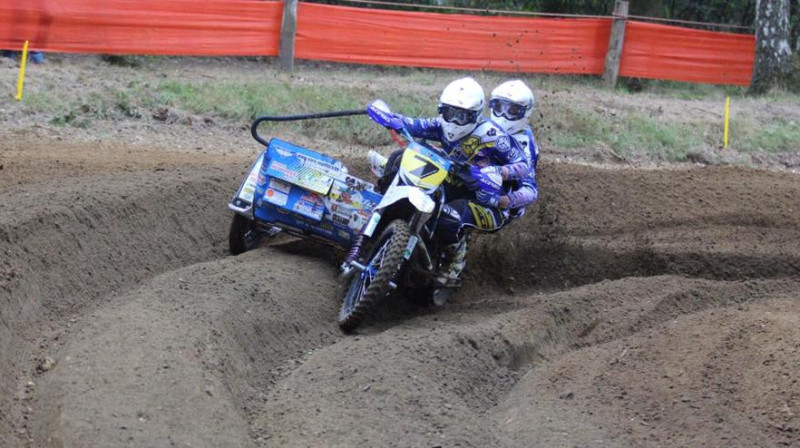 Vanlučenes un Kurpnieka ekipāža
Foto: Sidecarteam Vanluchene