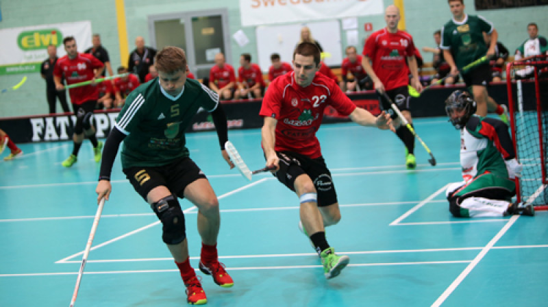 Moments no spēles starp "Lielvārde/FatPipe" un "Talsi/Irlava"
Foto: Ritvars Raits, floorball.lv