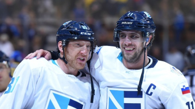 Mariāns Hosa un Anže Kopitars
Foto: Sipa USA/Scanpix