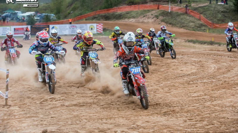 „Motokruīzs” un „CaMK Latgale” izcīna 2016.gada motokrosa klubu augstākos titulus