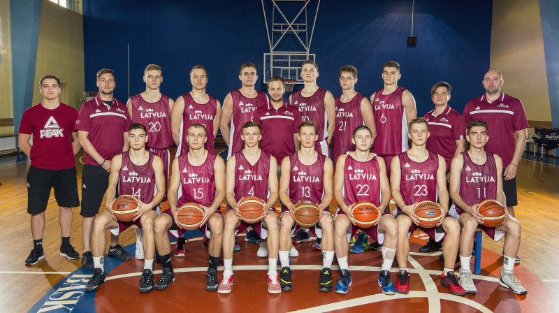 Latvijas U18 izlases vasarsa modelis. Decembrī būs pārmaiņas.
Foto: basket.lv