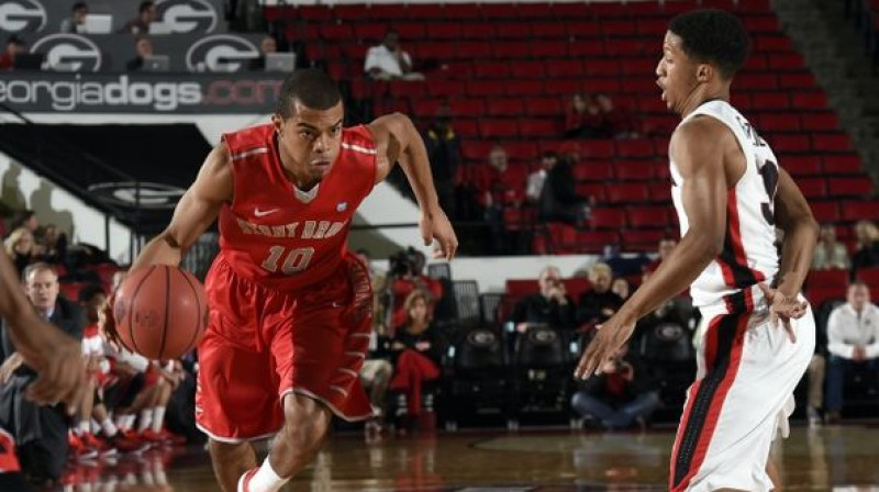 Kārsons Purifojs (pa kreisi) NCAA turnīrā
Foto: Dale Zanine-USA TODAY Sports