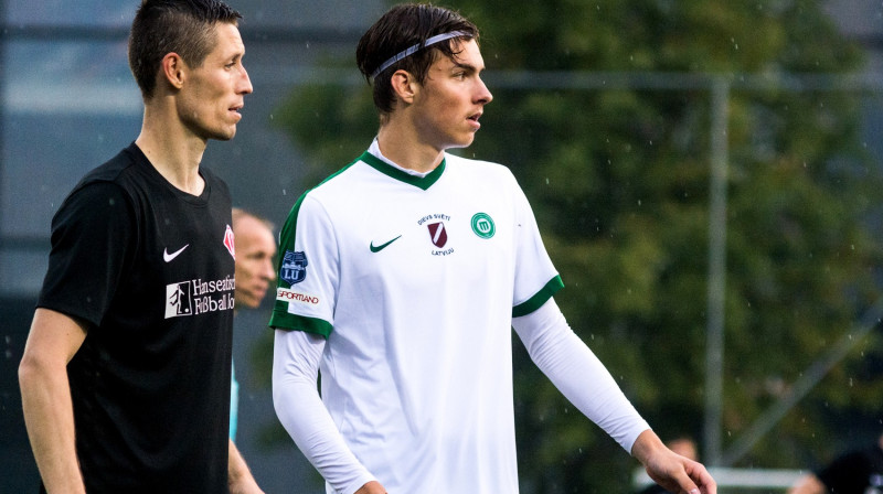 Pāvels Mihadjuks un Roberts Uldriķis
Foto: Māris Greidāns