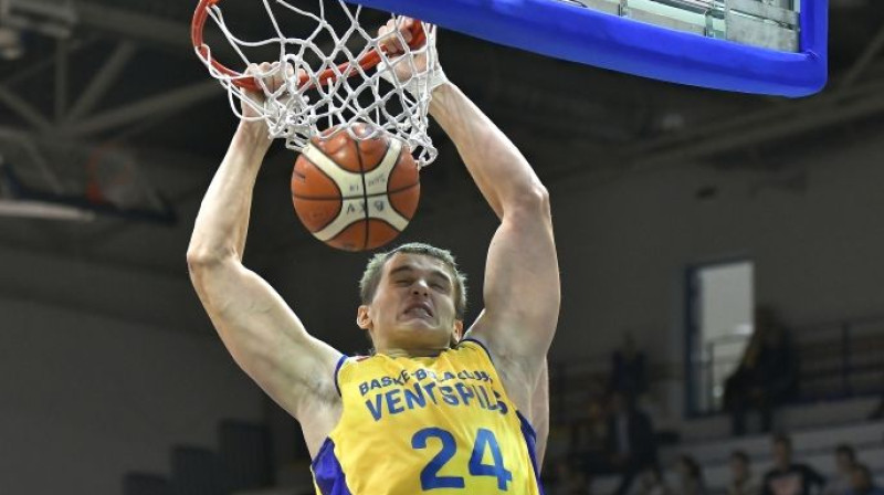Andrejs Gražulis: pirmā OlyBet LBL mēneša sēlētāja balva.
Foto: Aivars Ķesteris, ventasbalss.lv