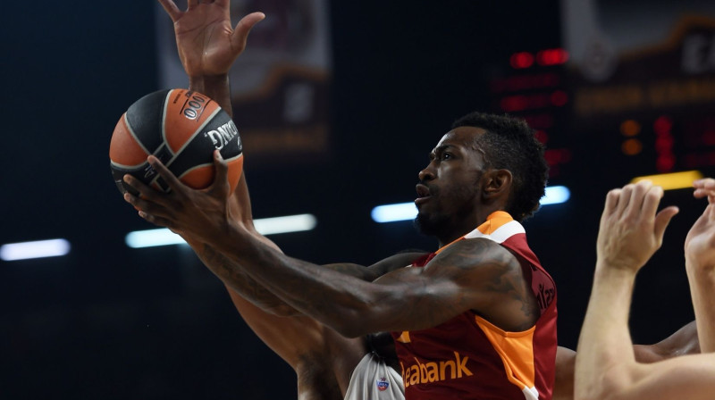 NCAA čempions Rass Smits "Galatasaray" rindās uzsācis savu karjeru Eiropā
Foto: Sipa/Scanpix