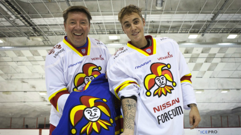 Jari Kurri un Džastins Bībers
Foto: jokerit.com
