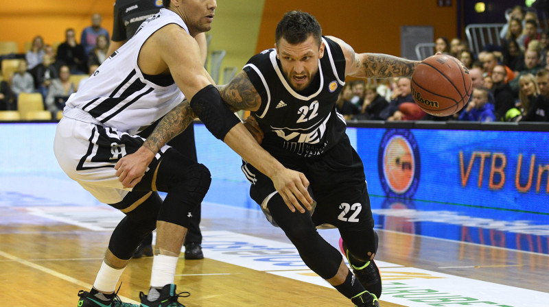 Armands Šķēle
Foto: Romāns Kokšarovs, Sporta Avīze, f64