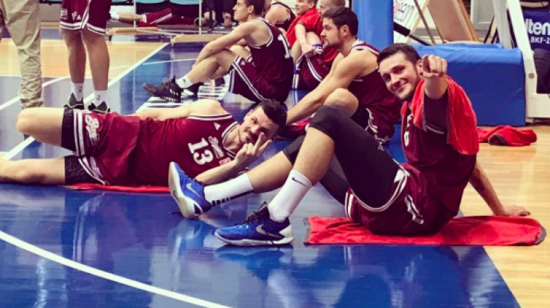 Salvis Mētra un Taurs Jogela