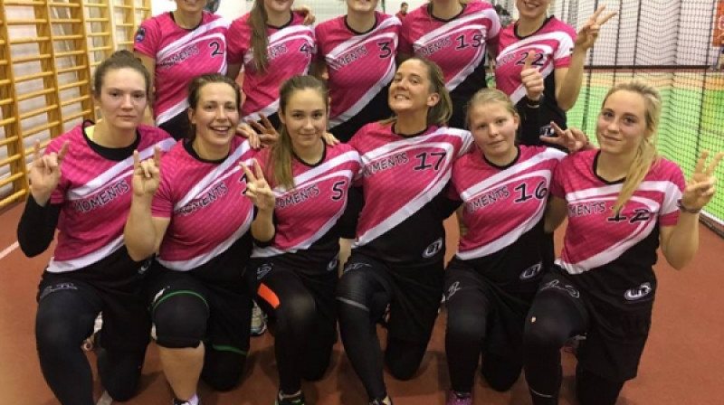 Ogres meiteņu komanda "Moments"
Publicitātes foto