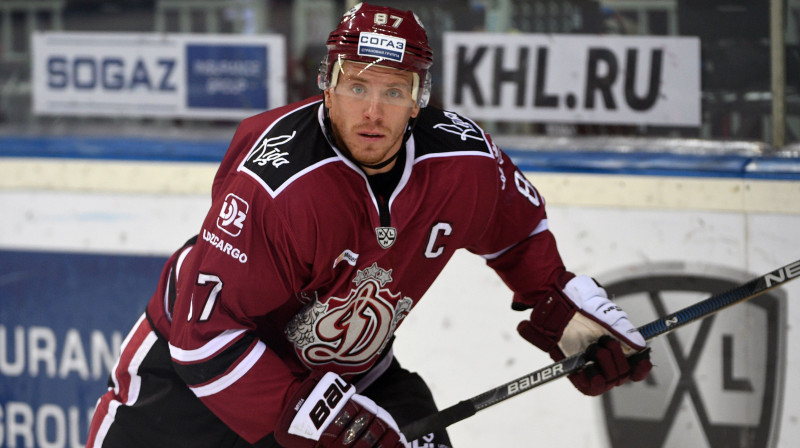 "Dinamo" kapteinis Gints Meija KHL otrajā sezonā izauga fārmklubā
Foto: Romāns Kokšarovs, Sporta Avīze, f64