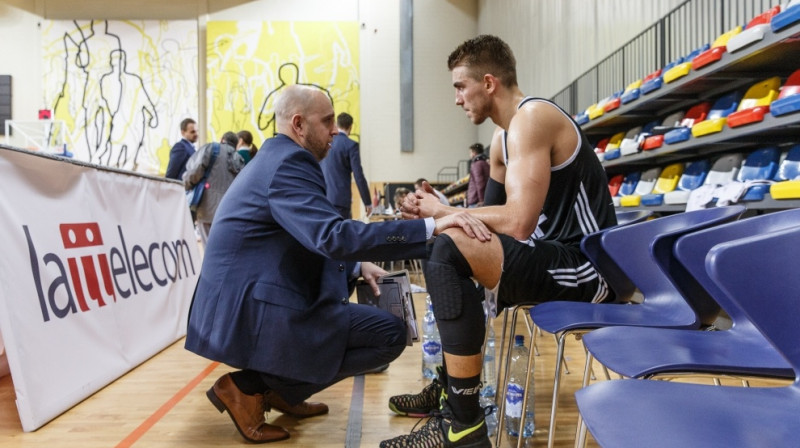 Jevgēņijs Kosuškins un Mārtiņš Meiers
Foto: Mikus Kļaviņš, VEF Rīga