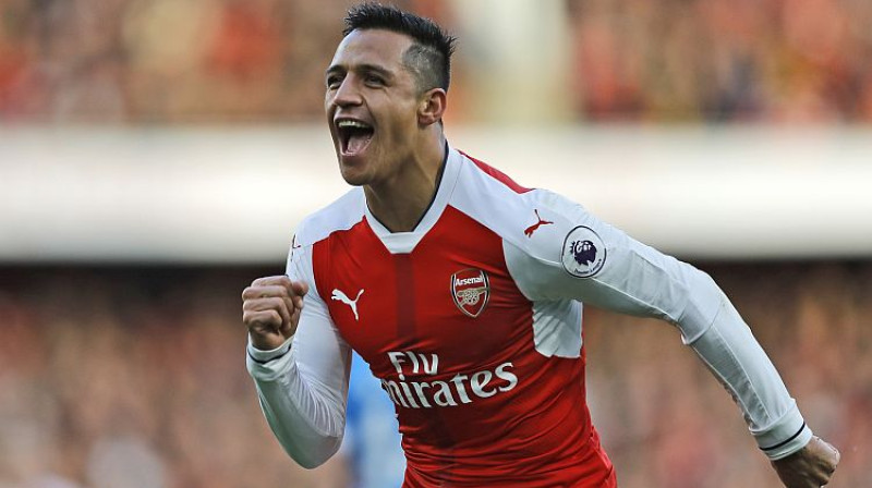 Aleksis Sančess guva divus vārtus un šobrīd labāko vārtu guvēju sarakstā ieņem trešo vietu
Foto: AP/Scanpix