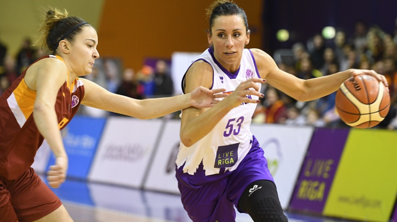 Gunta Baško-Melnbārde: 20 punkti un "TTT Rīga" uzvara Novosibirskā.
Foto: Romāns Kokšarovs, f64