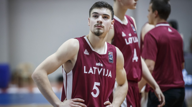 Nikolajs Zotovs un U18 izlase: priekšā cīņa par vietu virslīgā.
Foto: FIBA.com