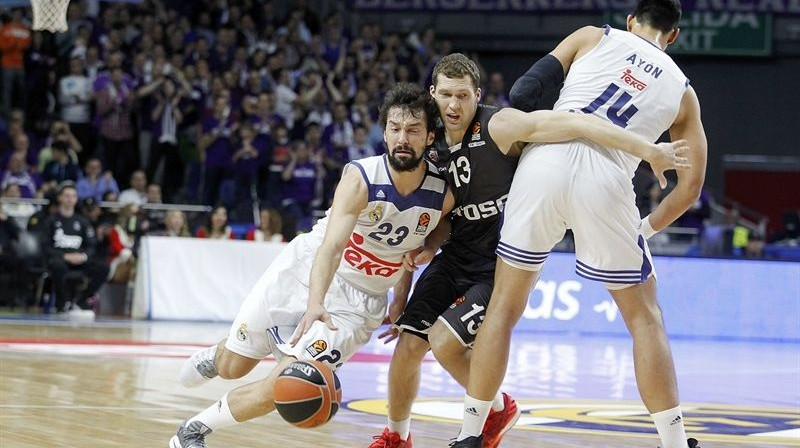 Jānis Strēlnieks un viņa komanda pirms divām dienām cieta Madridē
Foto: euroleague.net