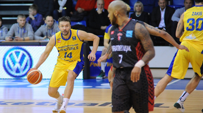 Kristaps Janičenoks un Ventspils: sestā uzvara Basketbola Čempionu līgā
Foto: fiba.com