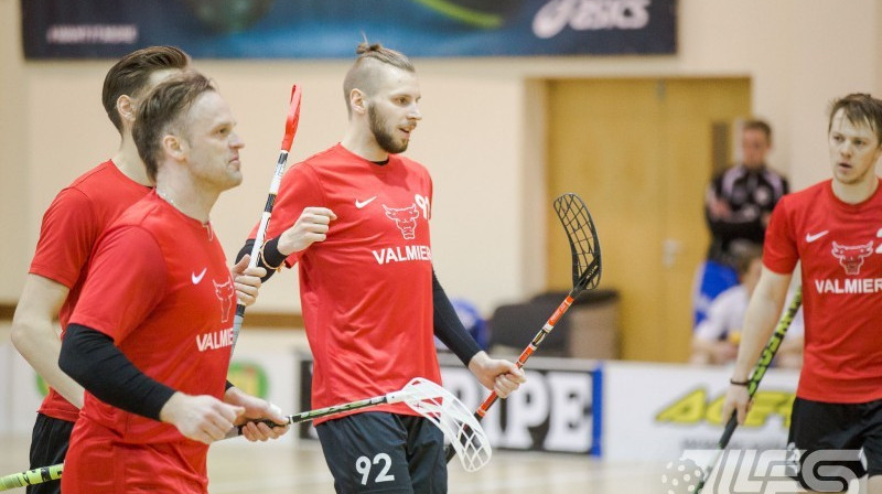 FBK "Valmiera"
Foto: Raivo Sarelainens, floorball.lv