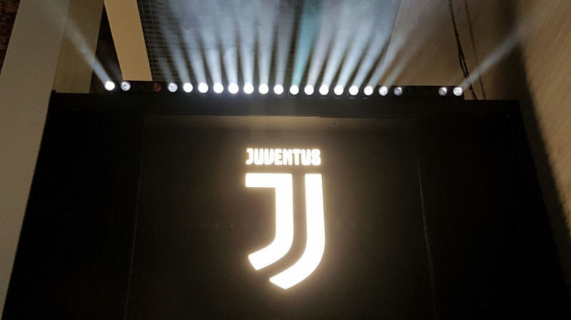 ''Juventus'' logo prezentācija
Foto: https://twitter.com/juventusfcen