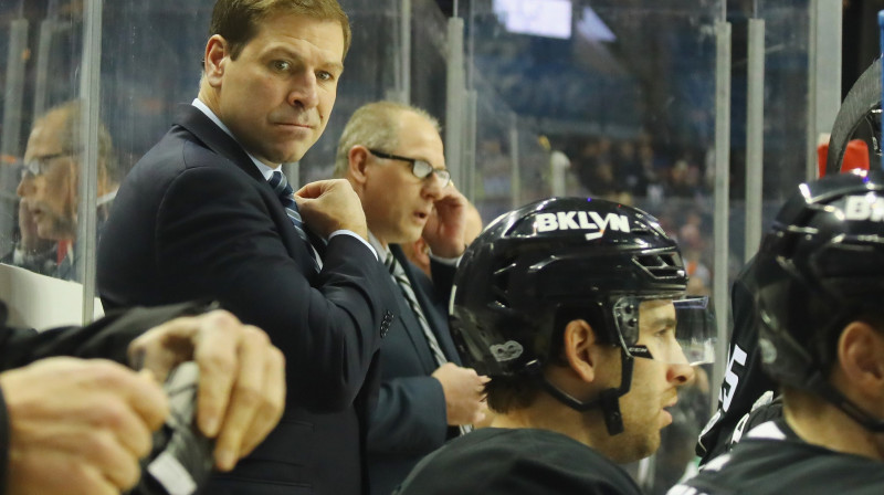 Dags Veits debijas mačā pie "Islanders" komandas stūres 
Foto: AFP/Scanpix