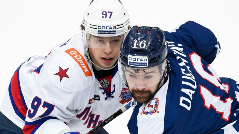 Ņikita Gusevs un Kaspars Daugaviņš
Foto: Sanktpēterburgas SKA