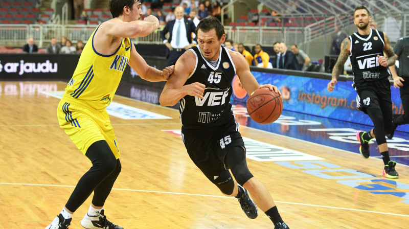 Jānis Blūms
Foto: Romāns Kokšarovs/f64