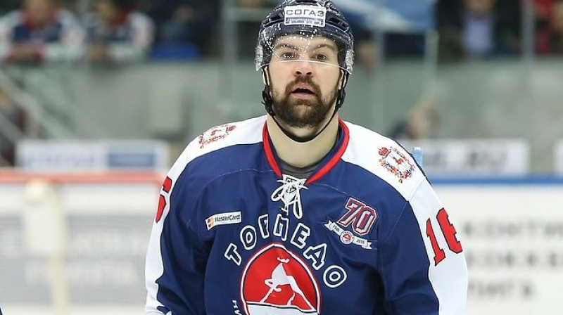 Kaspars Daugaviņš 
Foto: hctorpedo.ru