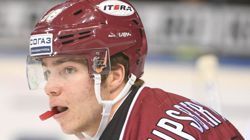 Roberts Lipsbergs
Foto: Romāns Kokšarovs, f64
