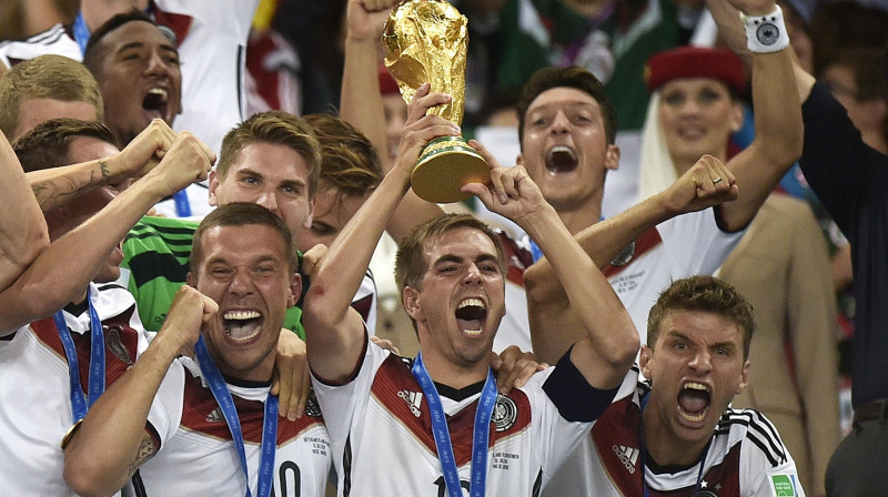 Filips Lāms ar Pasaules kausu
Foto: AP/Scanpix